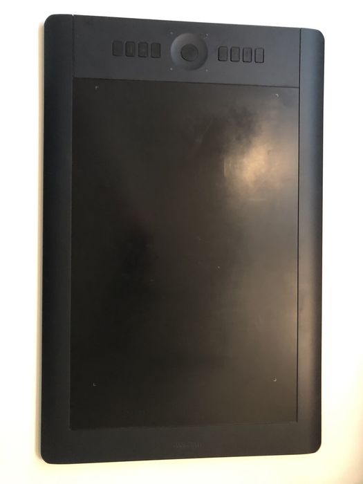 Tablet Wacom PTH-851 (uszkodzony pen)