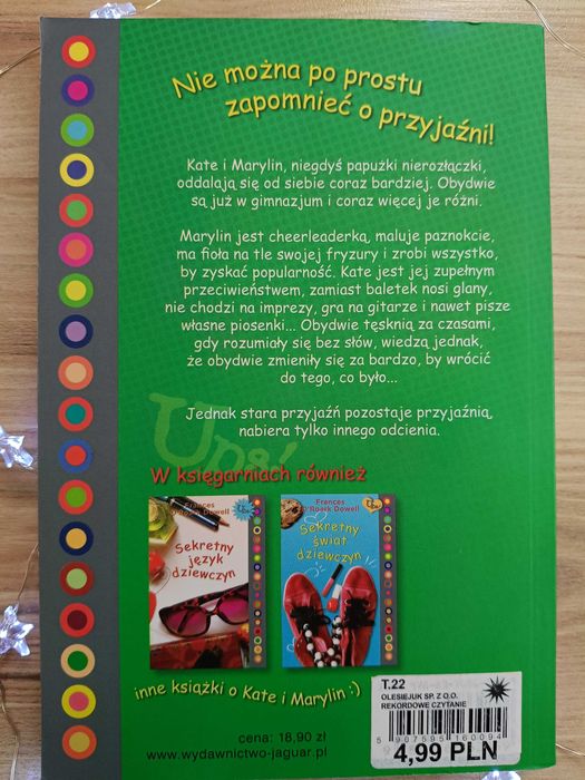 Sekretny język świat sprawy dziewczyn_Frances O'Roark Dowell_12+
