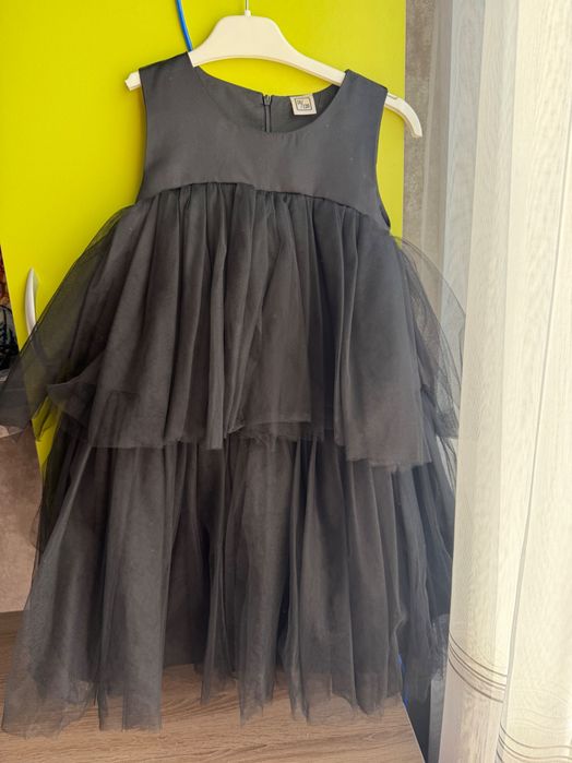 Сукня чорна венздей