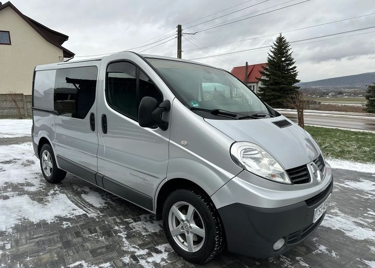 Renault Trafic Passenger
