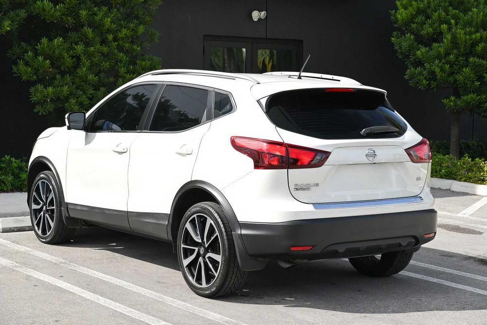 Nissan Rogue      2018
