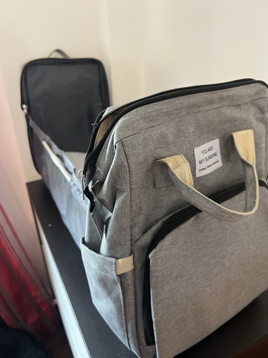Mochila de bebe com muda fralda/cama
