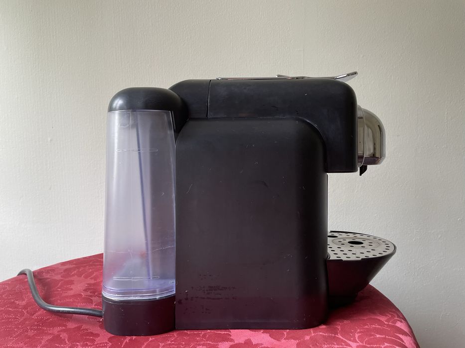 Máquina de café Delta Q - oferta caixa +50 cápsulas
