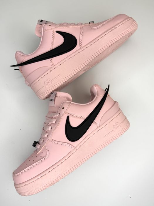 Кроссовки Nike НОВЫЕ - 40 и 36 размер есть в наличии