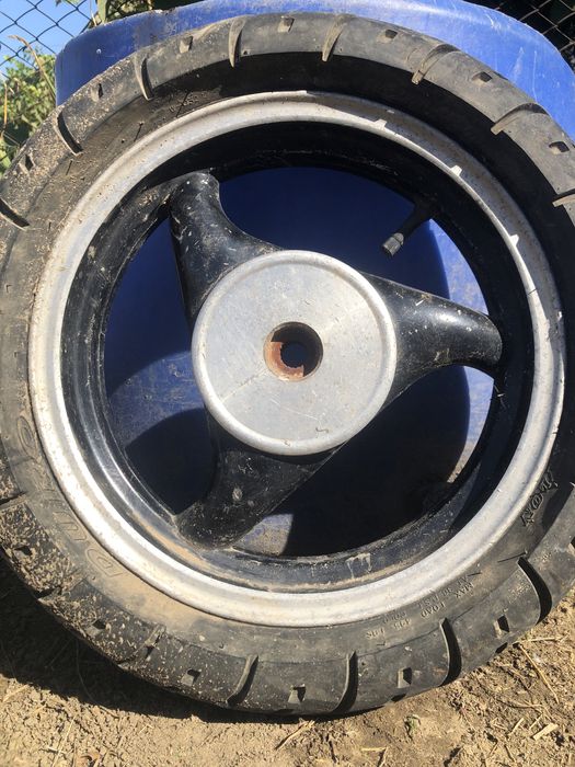 Продаю диски 120,70,12 на скутер в идеальном состояние