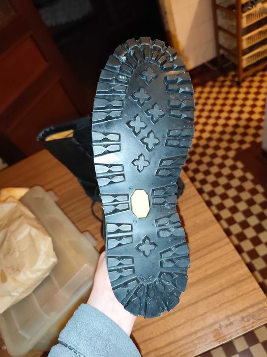 Botas vibram unisexo