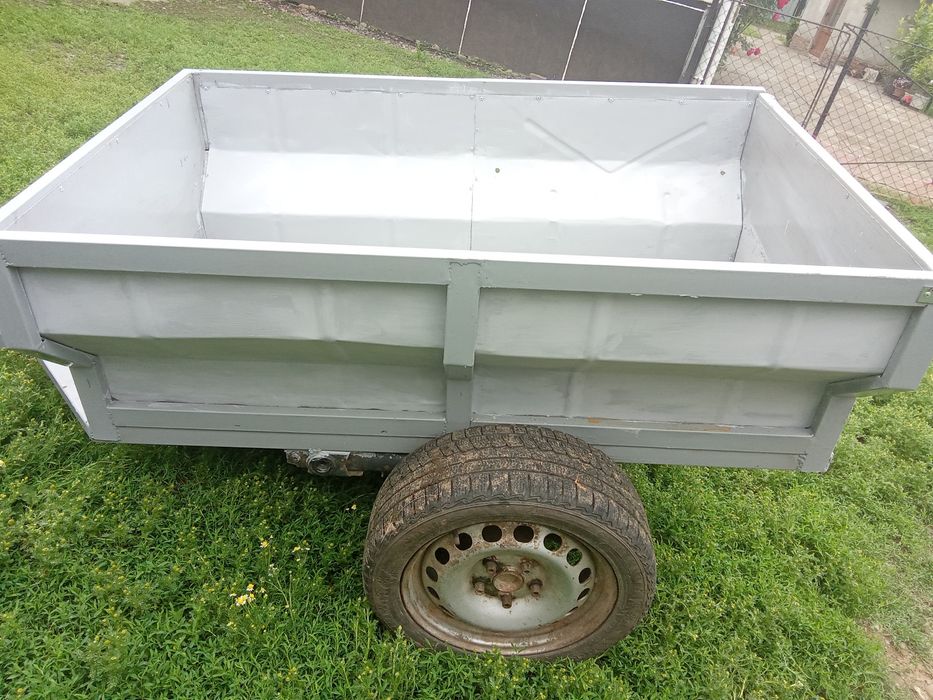 Прицеп новий ...