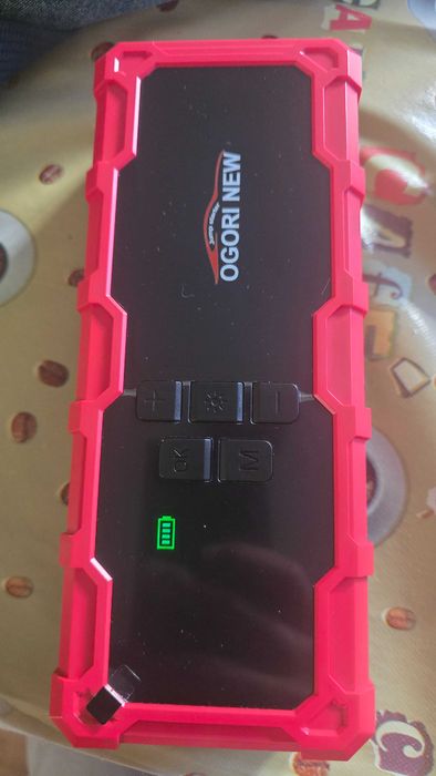 Jumpstarter, Powerbank 12V e 5V, Air pump, Led flash light