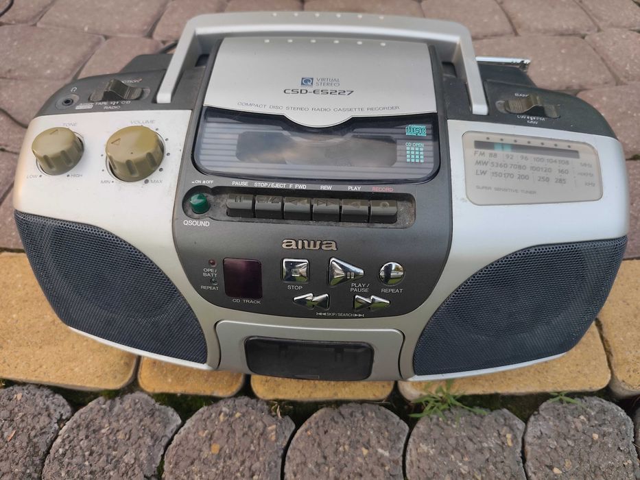 Radiomagnetofon Aiwa
