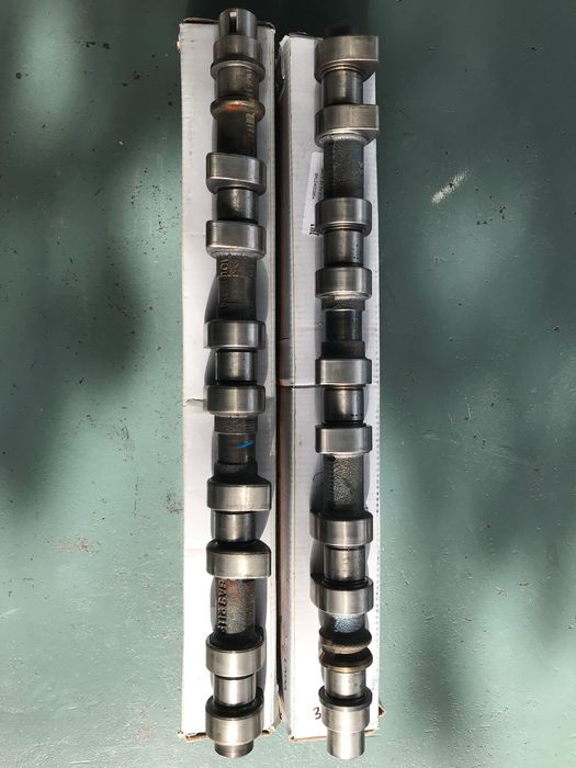 Розподільчі вали 2112 16v Впуск/Випуск. Ціна за шт.