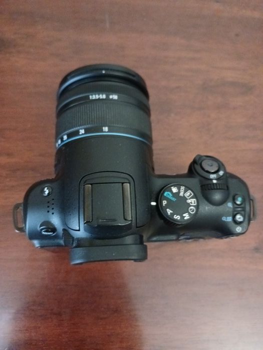 Фотоапарат Samsung NX-11