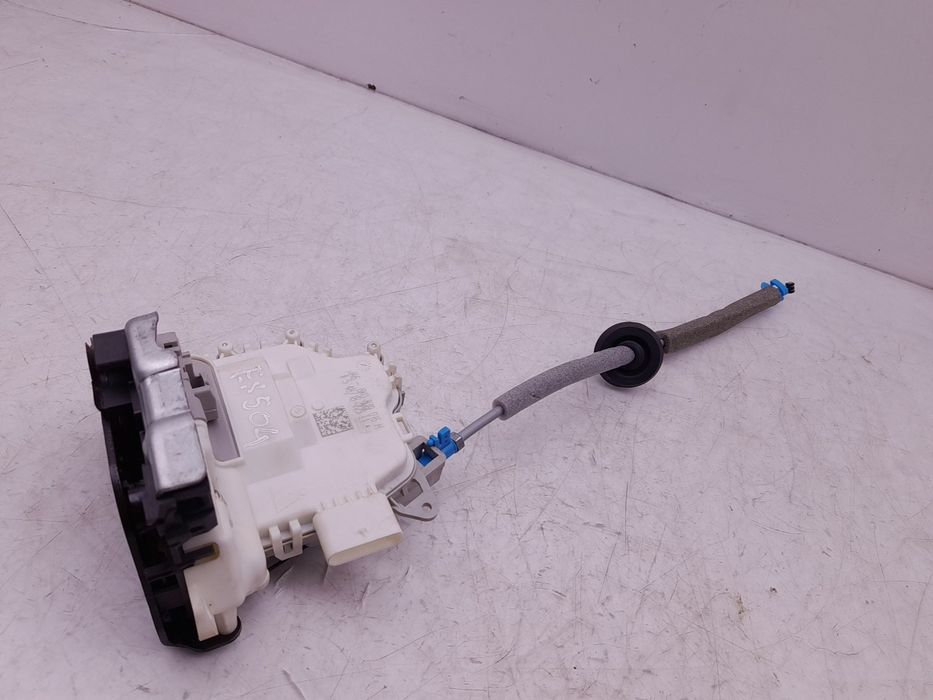 Fechadura / fecho porta trás direito AUDI Q2 (GA)