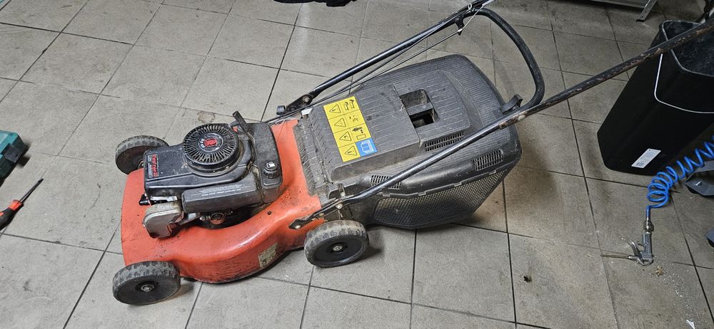 Kosiarka spalinowa stiga