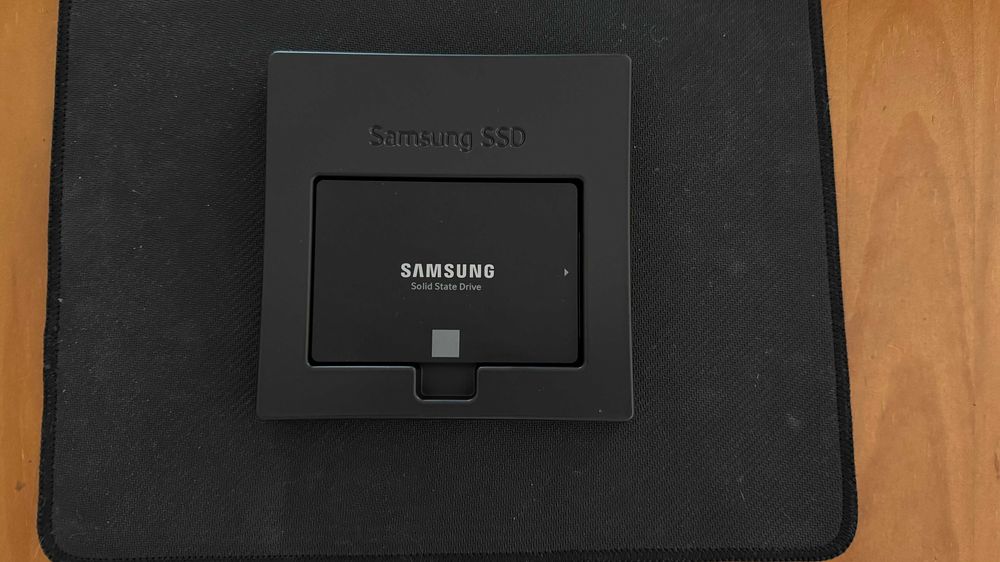 Samsung Internal SSD 250GB 860 EVO 250 GB64169647525761122