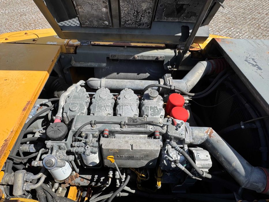 Liebherr R934C HDSL 2008 Escavadora de Rastos
