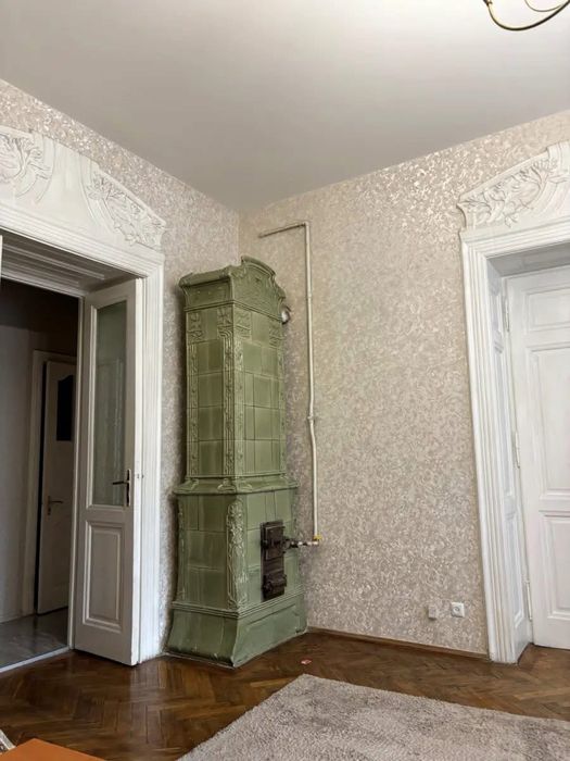 Продаж двокімнатної квартири вул.Куліша центр