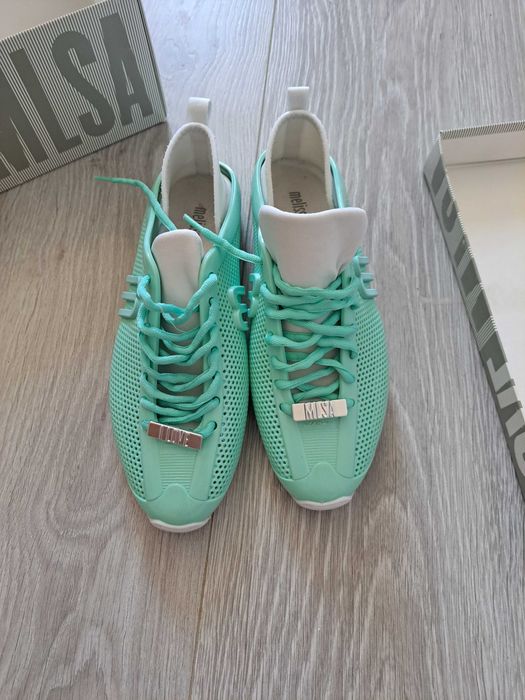 Мюлі бразильского бренду Melissa