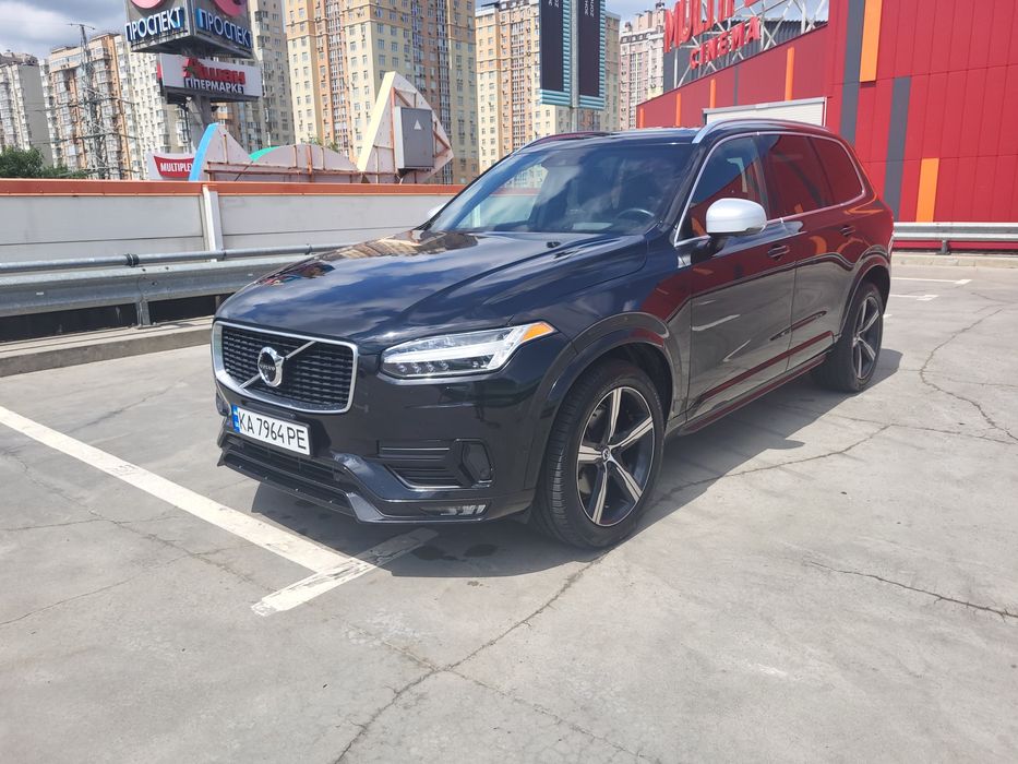 volvo xc90 R-DESIGN