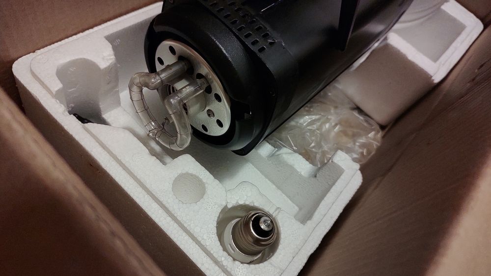 Quantuum T series t300 lampa studyjna