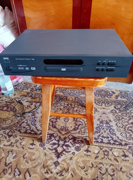 NAD T550 odtwatzacz CD VCD DVD player