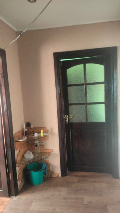 ТЕРМІНОВО! 2-кімнатна квартира з ремонтом + меблі.