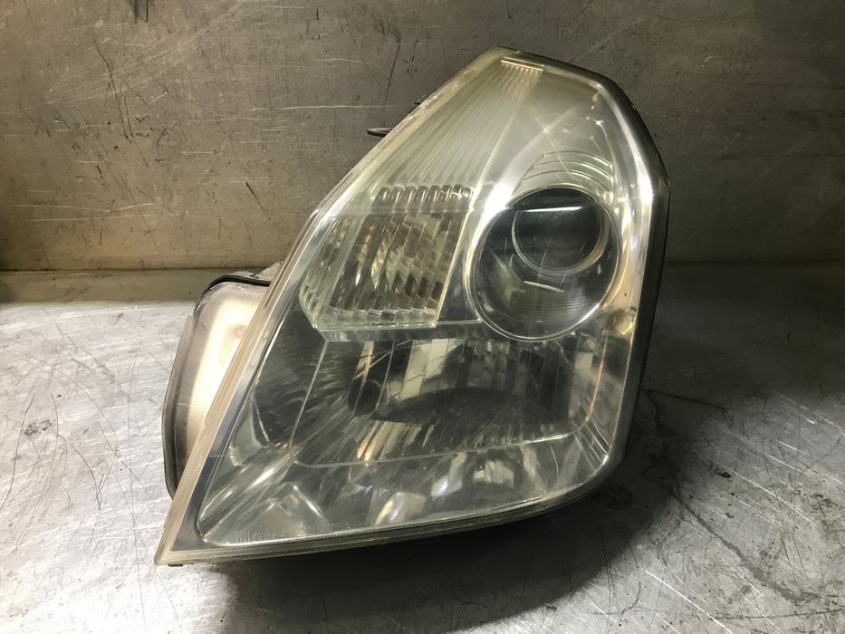 Ótica / Farol Esquerdo RENAULT VEL SATIS - 8200014357