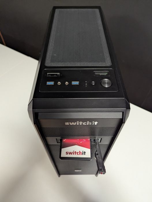 Komputer gamingowy i9-9900KF / RTX 2070 SUPER / 16 GB