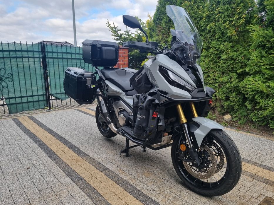 Honda X ADV 750 nowy model mały przebieg