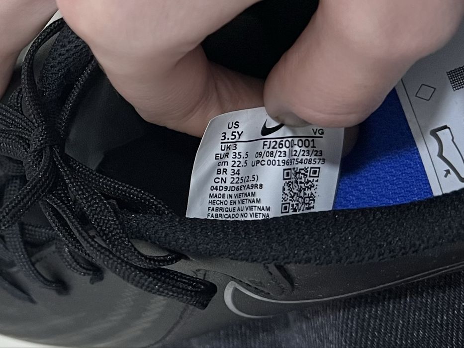 Chuteiras Nike pretas