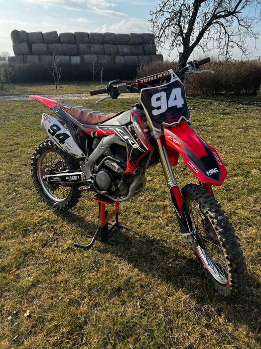 Cross Honda crf