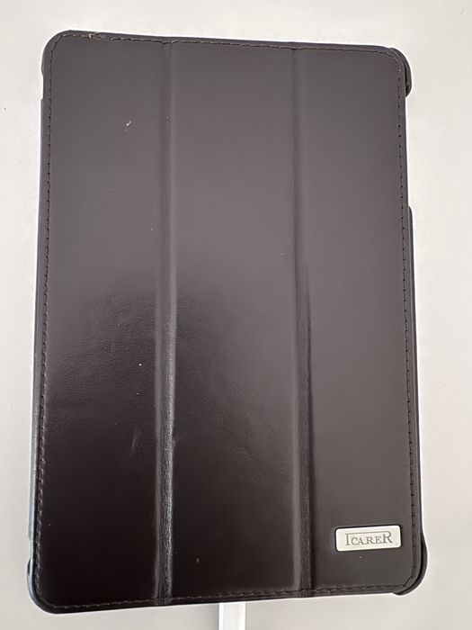 Продам iPad mini 2 16Gb
