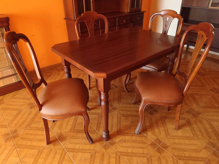 Mobília de sala de refeição