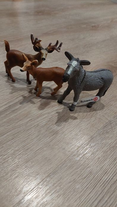 Osiołek sarenka Jeleń Schleich