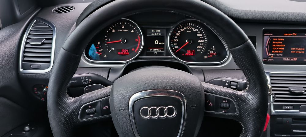 Audi Q7 4L  S-LINE