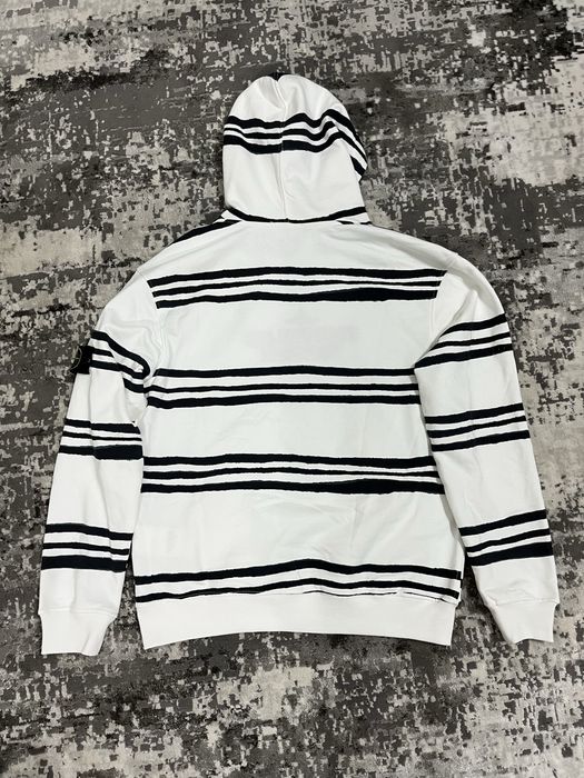 Stone Supreme размер М