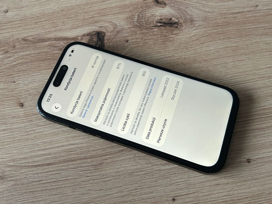 iPhone 15 128GB Czarny Black 16 Ładny stan + etui