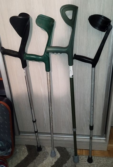 Sprzedam w dobrym stanie kule ortopedyczne łokciowe regulowane