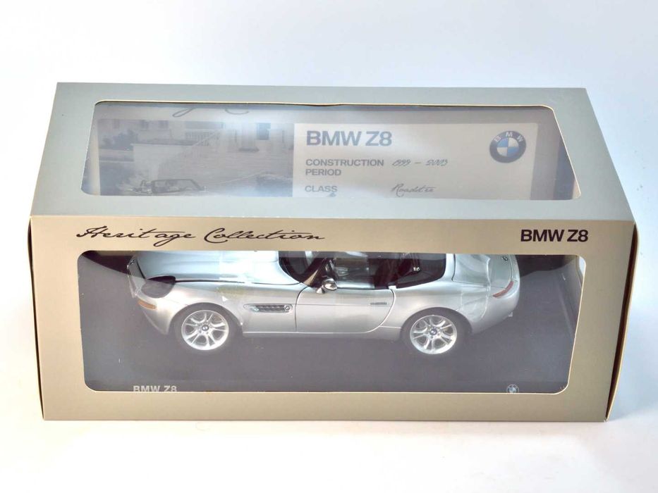 Колекційна модель Kyosho BMW Z8 E52 Cabriolet (1:18), срібляста