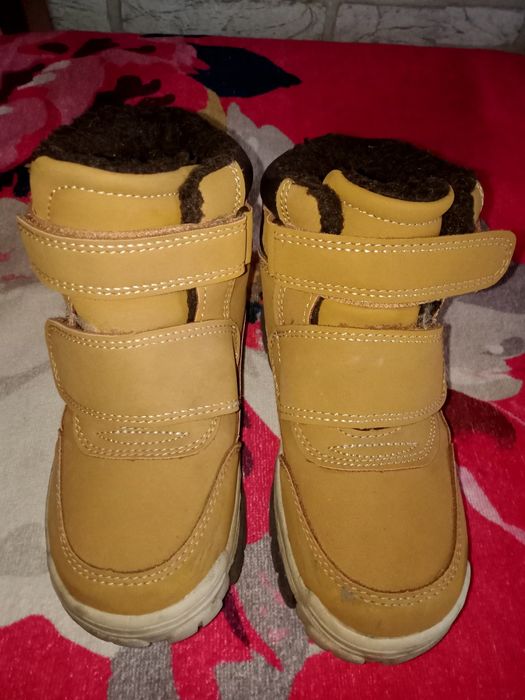 Buty zimowe  okazja! ocieplane chłopięce rozm. 28