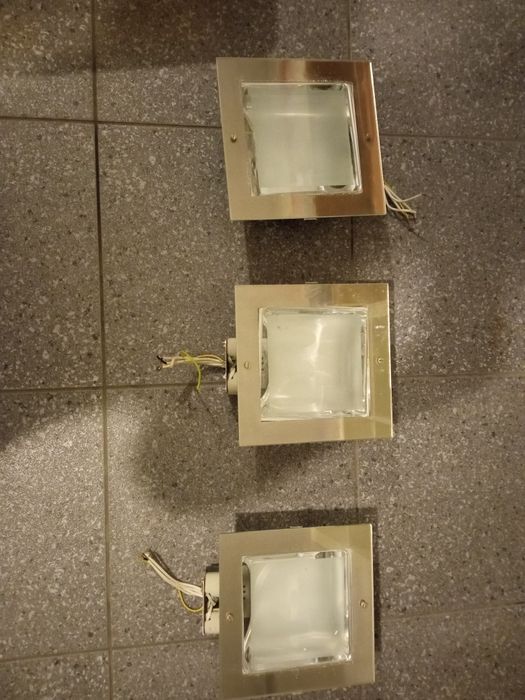 Ceiling-mounted spotlights424126616898775043