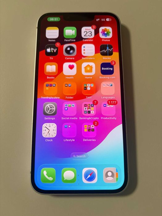 Iphone 16e jak nowy