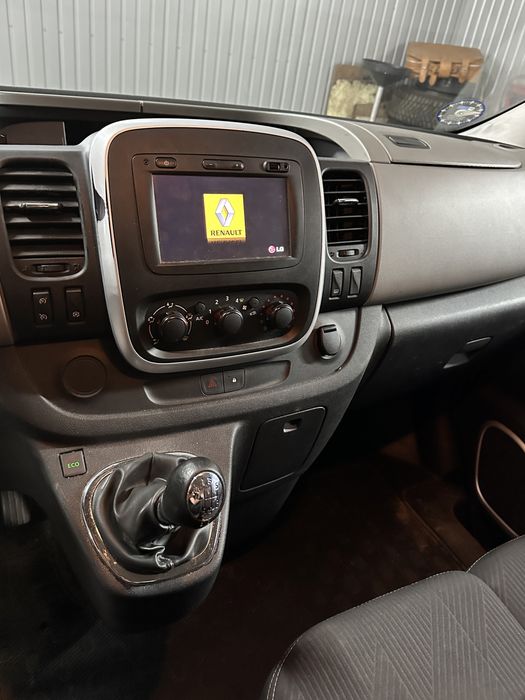 Запчастини б/у Renault Trafic 3  трафік 3