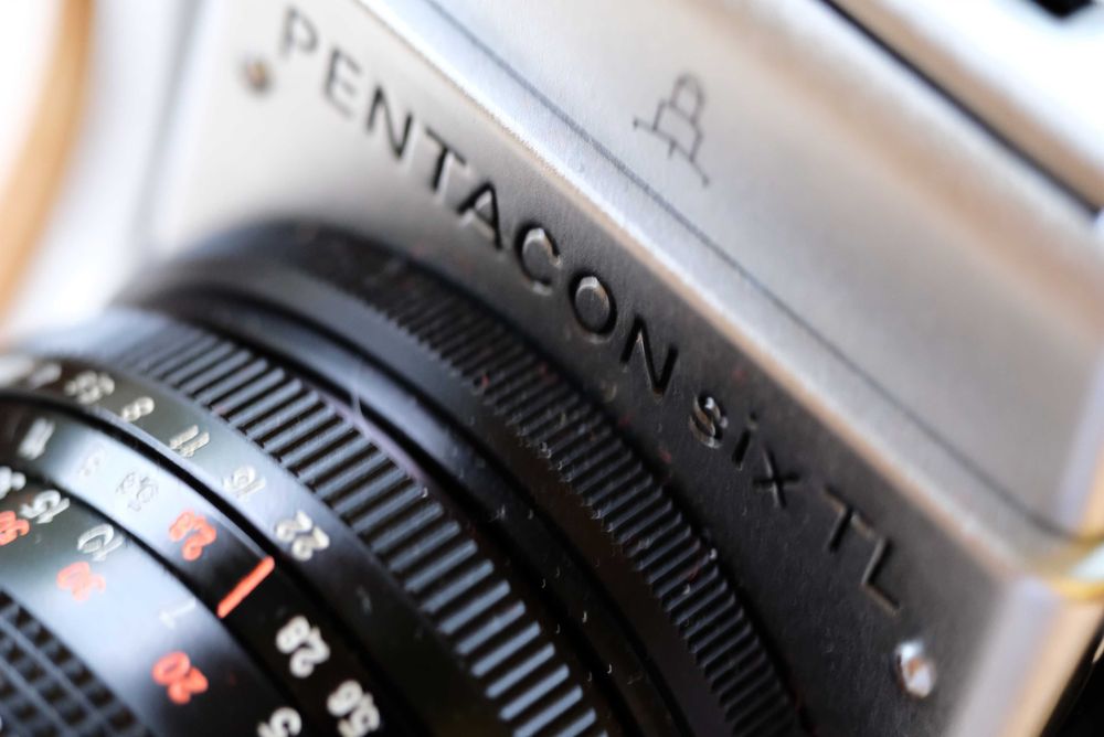 Aparat średnioformatowy Pentacon Six TL