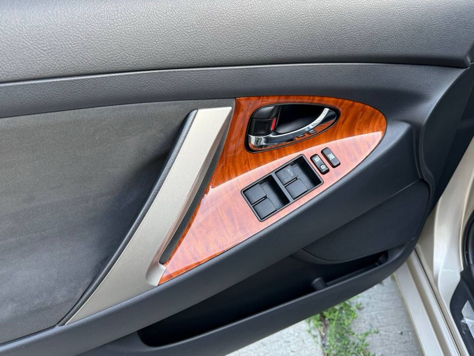 Продам Toyota Camry