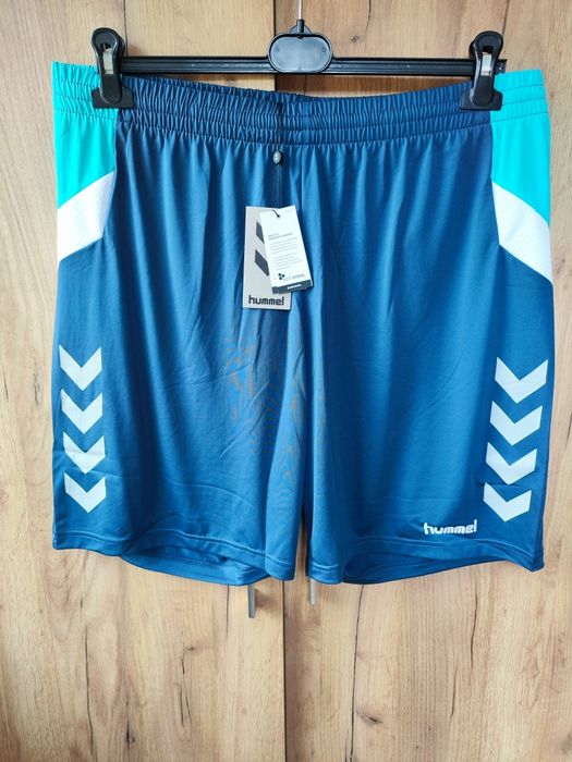 Spodenki sportowe Hummel, rozmiar XXL, nowe z metką, tech movie. Wymia