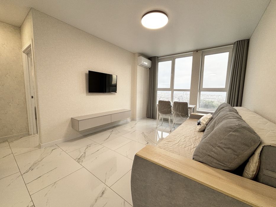 Укомплектована квартира з ремонтом в ЖК  А+ Я!