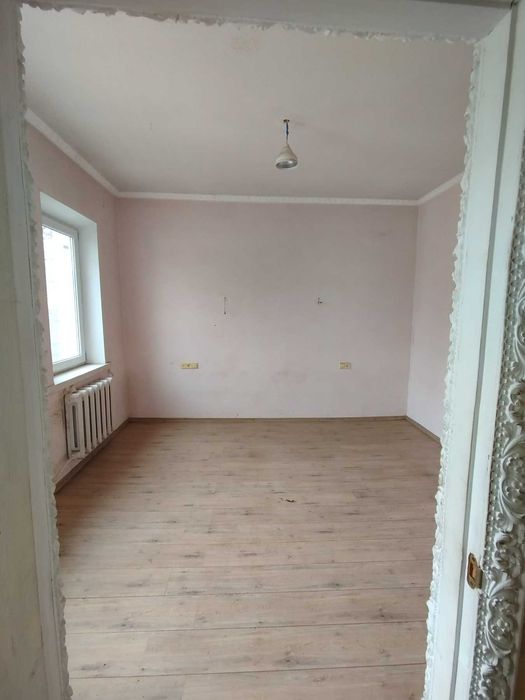 Продам будинок 70 м. кв. 18 соток. Підгородне