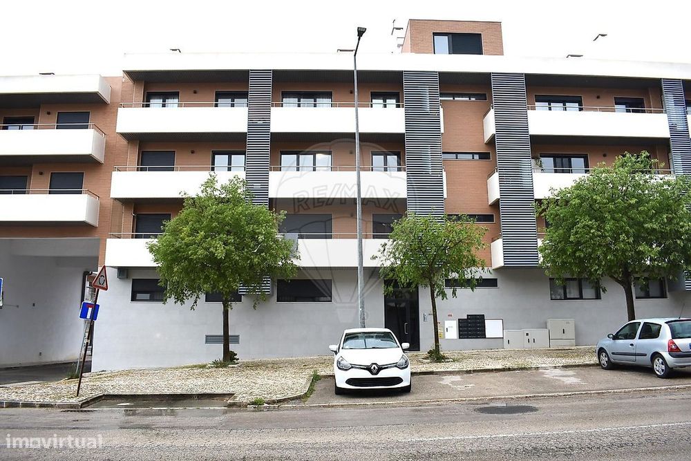 Apartamento T2 para venda — Pinhal Novo, Setúbal