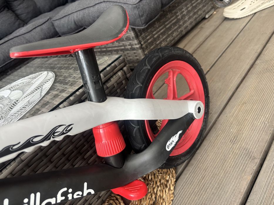 Rowerek biegowy Chillafish Bmxie