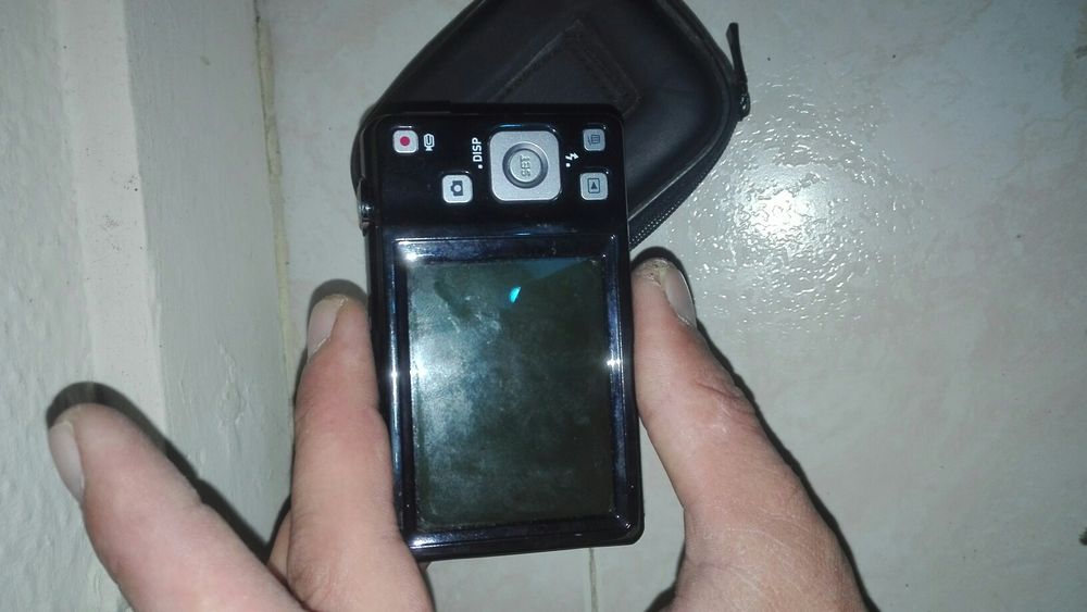 Used Casio camera in excellent condition64861614131458121